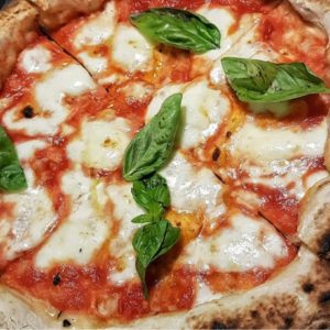Обучение приготовлению Неаполитанской пиццы