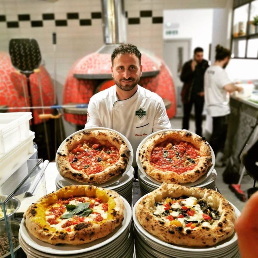 Прямой эфир по приготовлению неаполитанской пиццы с Марко Фусо