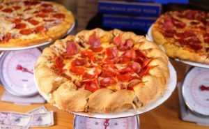 Read more about the article Дикая история «Колорадского горного пирога», или пиццы  Колорадо-стайл